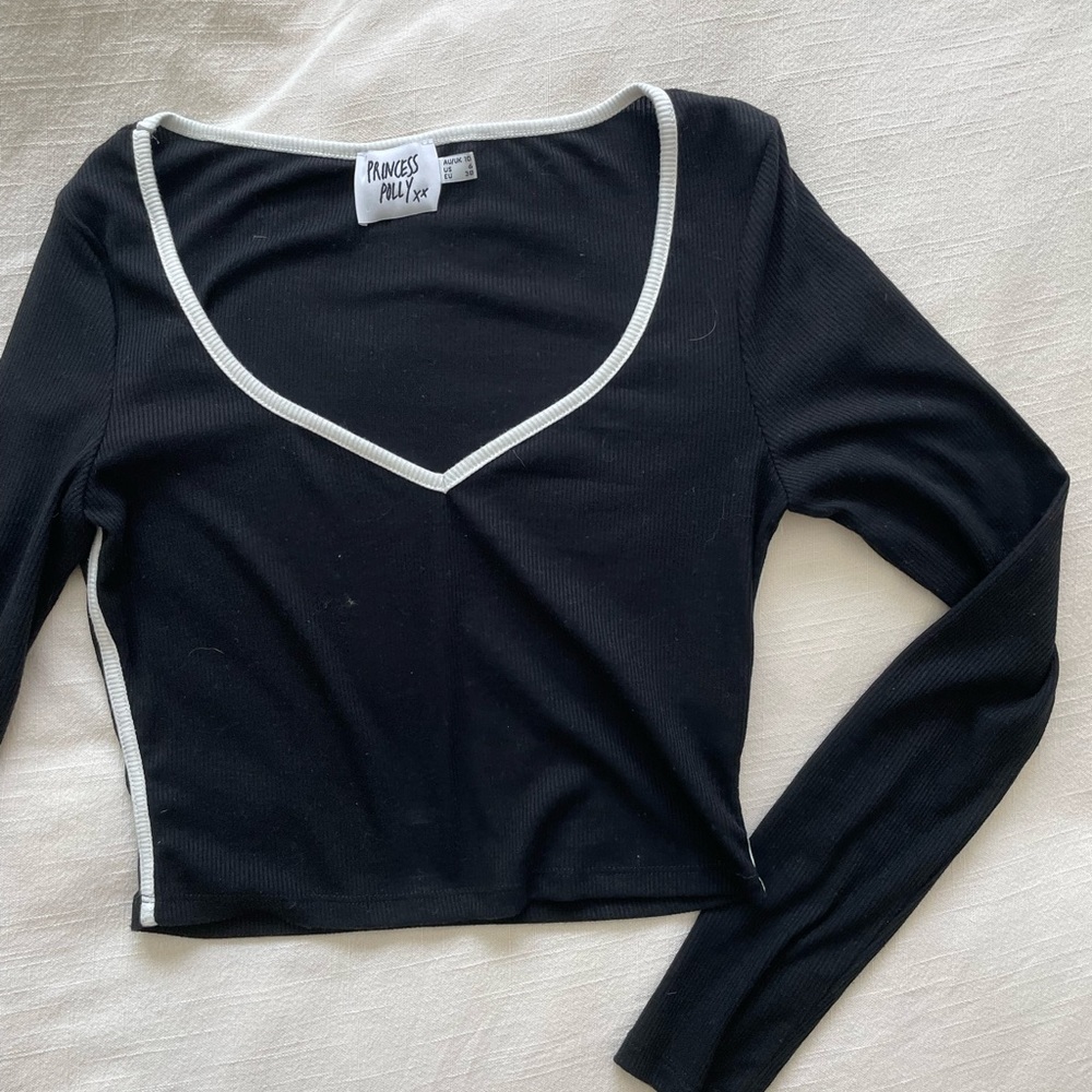 Princess Polly black + white top